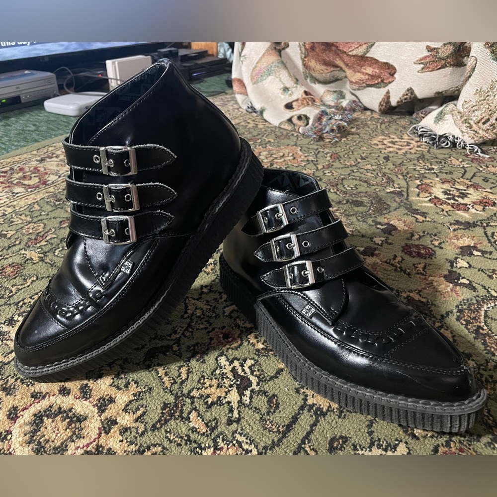TUK Leather Pointed 3 Buckle Strap Creepers